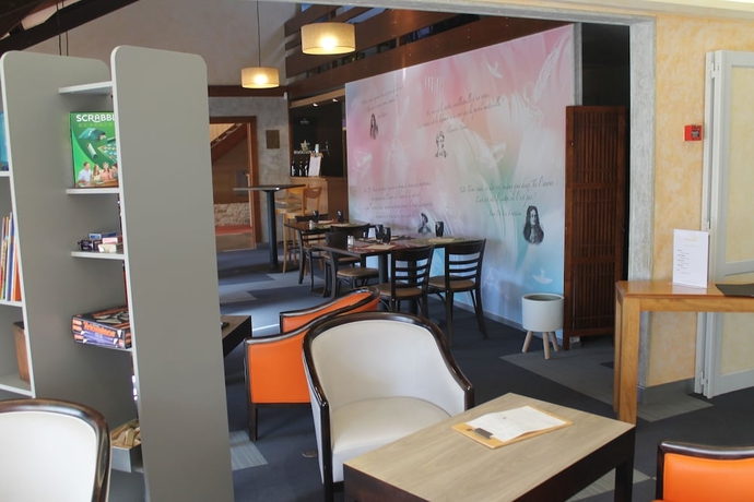 Imagen del bar/restaurante del Hôtel Restaurant Bonanite. Foto 7