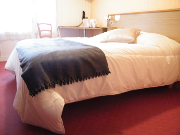 Imagen de la habitación del Hôtel Restaurant De Tessé. Foto 9