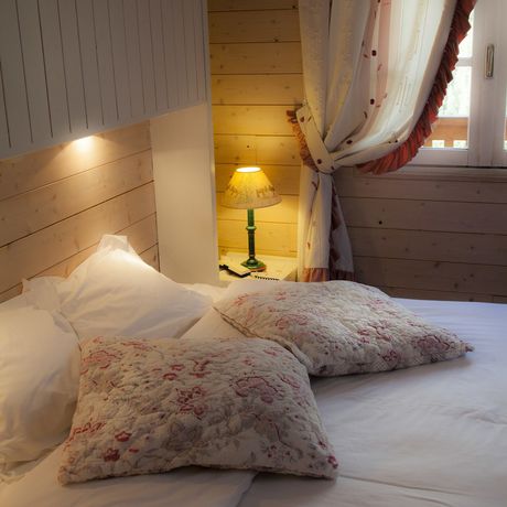 Imagen de la habitación del Hôtel Restaurant La Croix Jean Claude. Foto 10