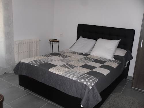 Imagen de la habitación del Hôtel Restaurant Le Mistral. Foto 11