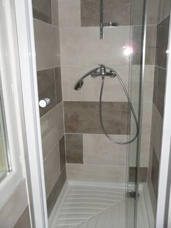 Imagen de la habitación del Hôtel Restaurant Le Mistral. Foto 12