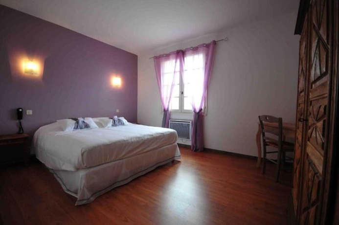 Imagen de la habitación del H&ocirc;tel Restaurant Le Victor Hugo. Foto 7