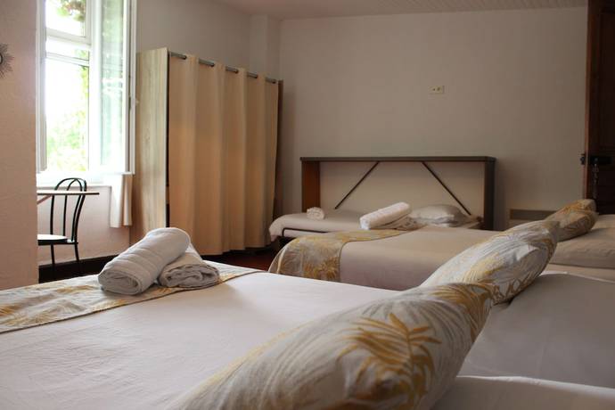 Imagen de la habitación del H&ocirc;tel Restaurant Les Saladelles. Foto 6