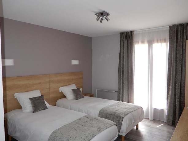 Imagen de la habitación del H&ocirc;tel Restaurant Marinet. Foto 3