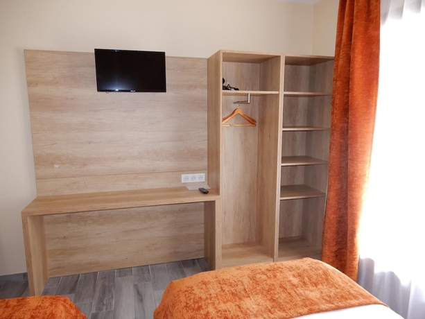 Imagen de la habitación del H&ocirc;tel Restaurant Marinet. Foto 12