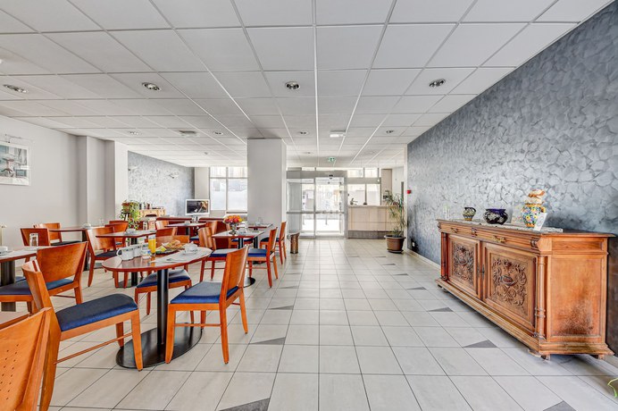 Imagen del bar/restaurante del Hôtel Robespierre. Foto 5