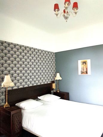 Imagen de la habitación del Hôtel Saint Charles. Foto 16