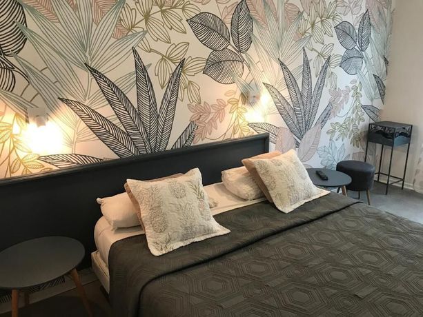 Imagen de la habitación del H&ocirc;tel Saint-Philibert. Foto 11