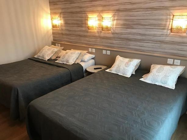 Imagen de la habitación del H&ocirc;tel Saint-Philibert. Foto 18