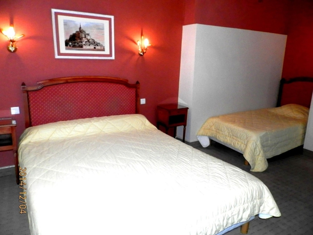 Imagen de la habitación del H&ocirc;tel Saint-pierre, Villedieu les Poeles. Foto 17