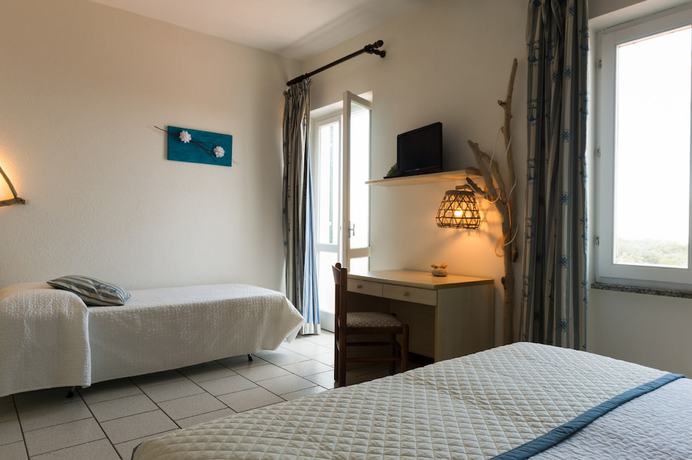 Imagen de la habitación del H&ocirc;tel Sant\'Andrea, The Originals Relais (Relais du Silence). Foto 3