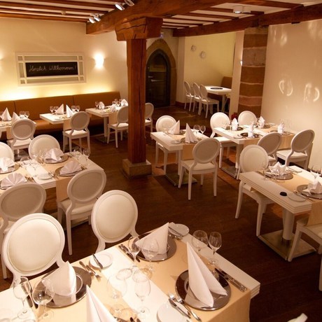 Imagen del bar/restaurante del Hôtel Schloss Romrod. Foto 2