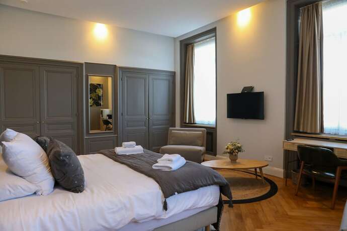 Imagen de la habitación del Hôtel Séquoias. Foto 13