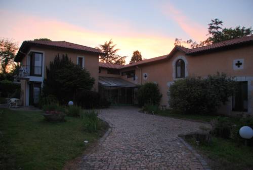 Imagen general del H&ocirc;tel Studios Les Acacias. Foto 1