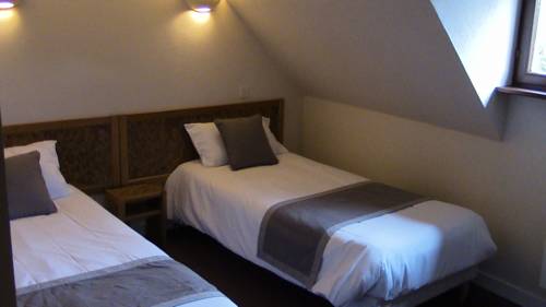 Imagen de la habitación del H&ocirc;tel Tgv Quimper. Foto 3