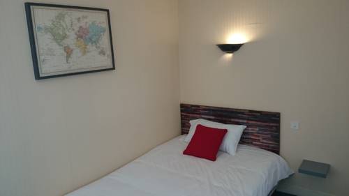 Imagen de la habitación del H&ocirc;tel Tgv Quimper. Foto 10