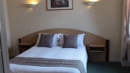 Imagen de la habitación del H&ocirc;tel Tgv Quimper. Foto 14