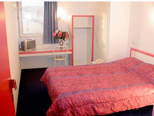 Imagen de la habitación del H&ocirc;tel Triotel, La Valette du Var. Foto 2