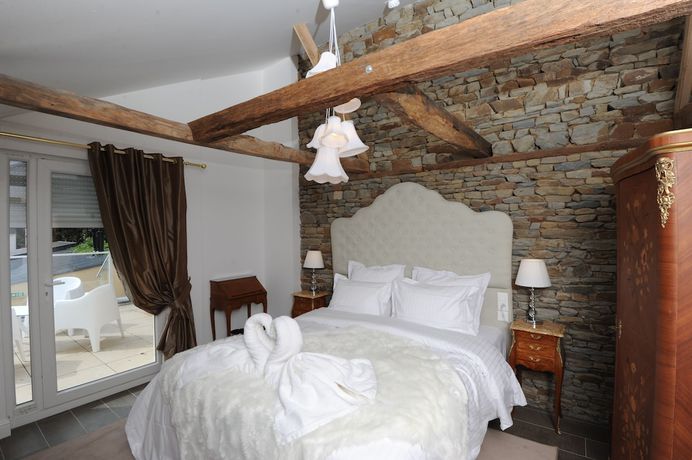 Imagen de la habitación del H&ocirc;tel Victor Hugo, Pontorson. Foto 4