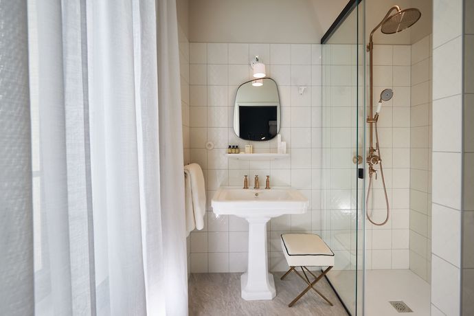 Imagen de la habitación del Hôtel Victoria, Valencia de Francia. Foto 9