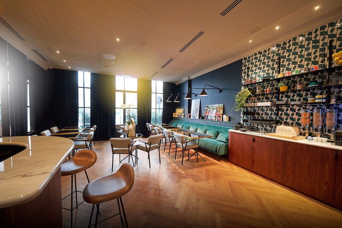 Imagen del bar/restaurante del Hôtel Victoria, Valencia de Francia. Foto 8