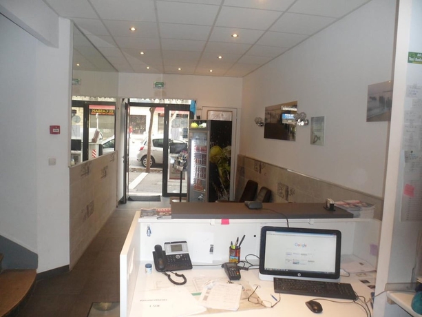 Imagen de los interiores del H&ocirc;tel Victory. Foto 19