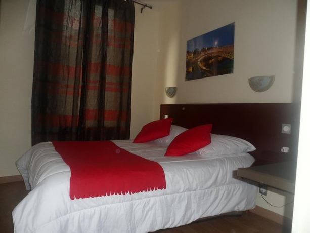 Imagen de la habitación del H&ocirc;tel Victory. Foto 15