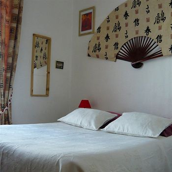 Imagen de la habitación del H&ocirc;tel Wilson. Foto 13