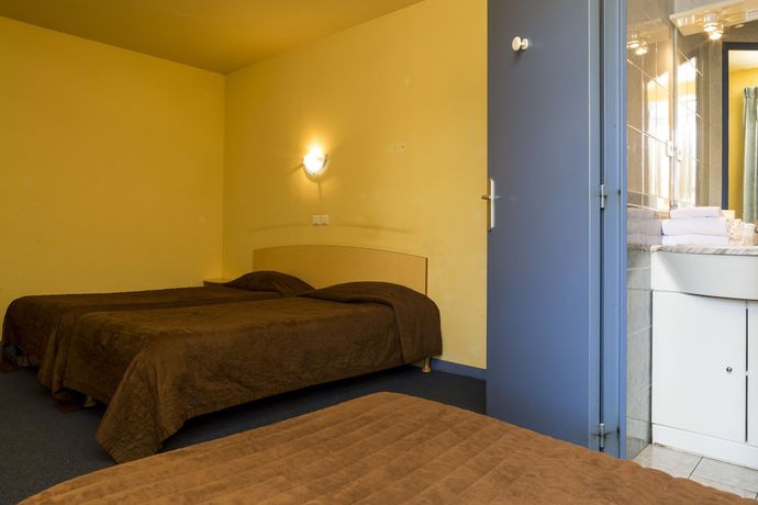 Imagen de la habitación del H&ocirc;tel and R&eacute;sidence Avermes. Foto 17