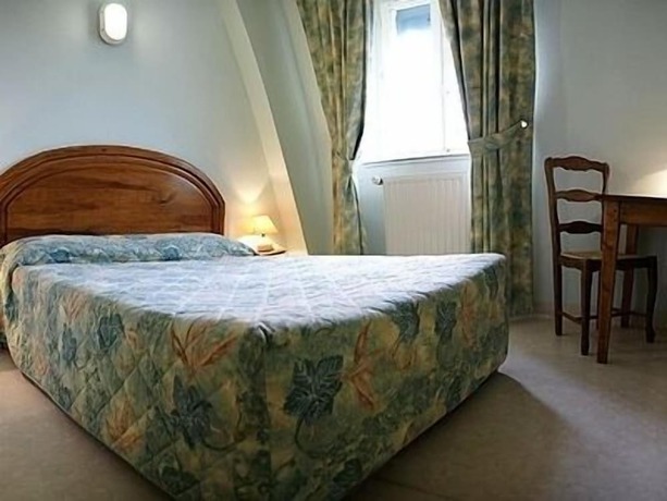 Imagen de la habitación del Hôtel de France, Chalabre. Foto 3