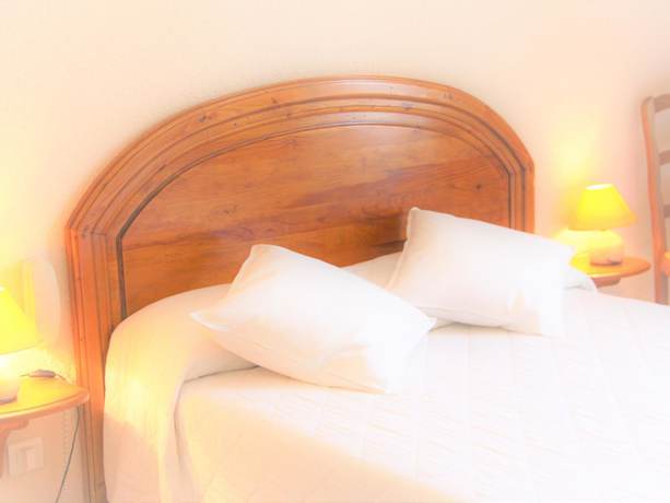 Imagen de la habitación del Hôtel de France, Chalabre. Foto 18