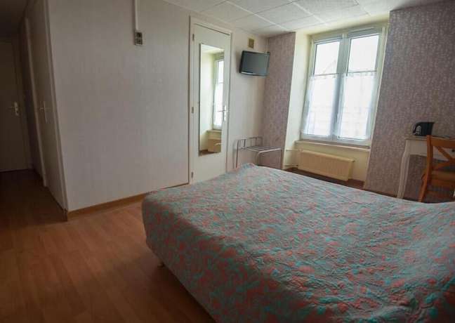 Imagen de la habitación del H&ocirc;tel de France, DINAN. Foto 7