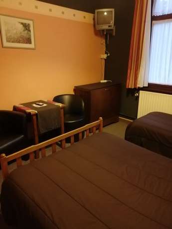 Imagen de la habitación del H&ocirc;tel de Li&egrave;ge. Foto 8