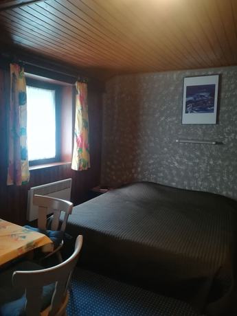 Imagen de la habitación del H&ocirc;tel de Li&egrave;ge. Foto 15