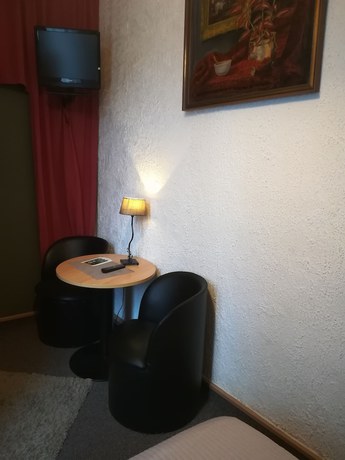 Imagen de la habitación del H&ocirc;tel de Li&egrave;ge. Foto 18