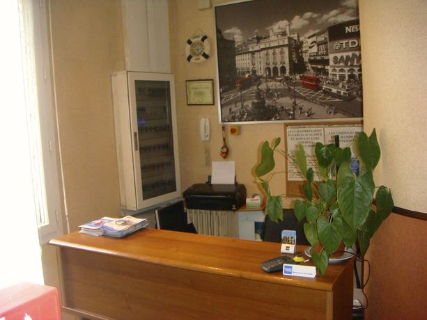 Imagen de los interiores del H&ocirc;tel de l\' Ariana. Foto 20