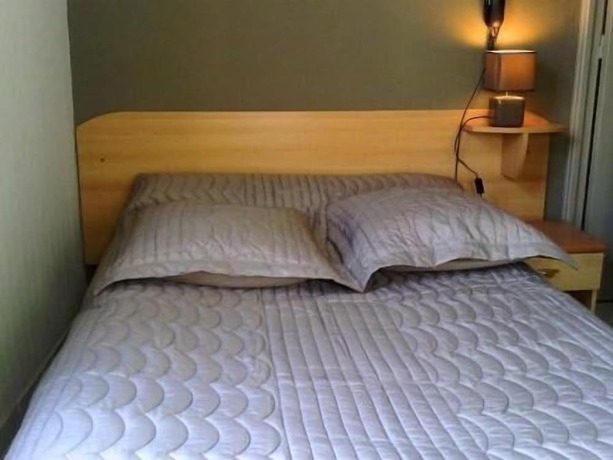 Imagen de la habitación del H&ocirc;tel de l\' Ariana. Foto 15