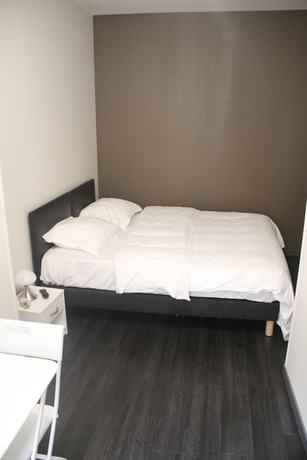 Imagen de la habitación del H&ocirc;tel de la Bo&euml;tie. Foto 8