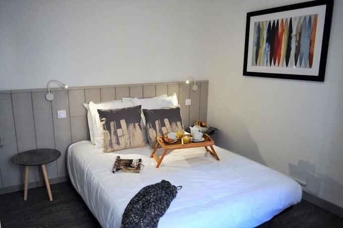 Imagen de la habitación del H&ocirc;tel de la Mer, VALRAS PLAGE. Foto 3