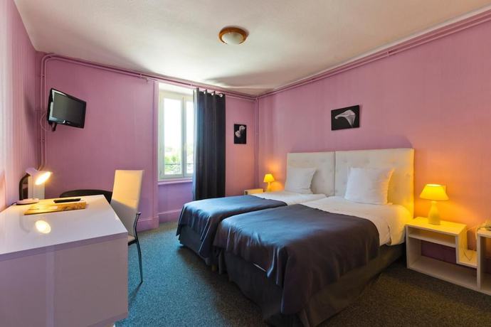 Imagen de la habitación del H&ocirc;tel de la Poste, Pontgibaud. Foto 16