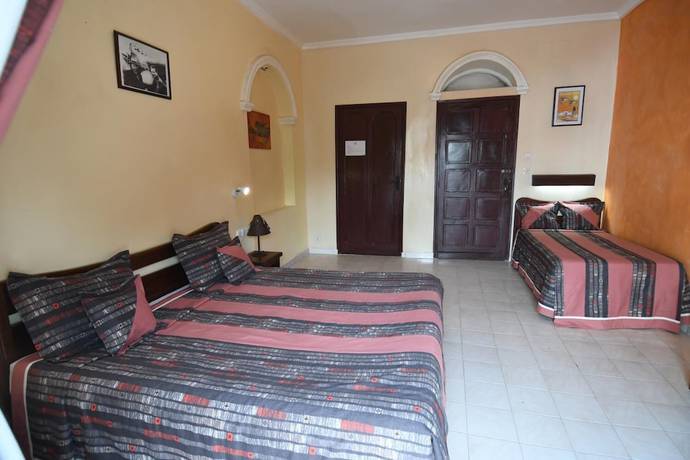 Imagen de la habitación del H&ocirc;tel de la Poste, Saint-Claude. Foto 3