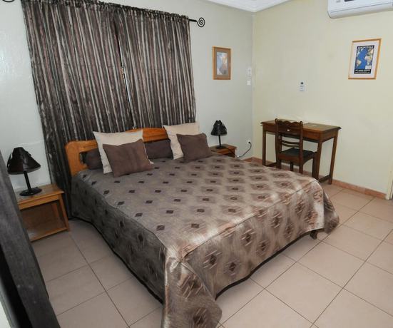 Imagen de la habitación del H&ocirc;tel de la Poste, Saint-Claude. Foto 10