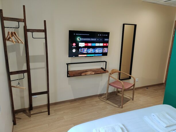 Imagen de la habitación del H&ocirc;tel de la Tour. Foto 12
