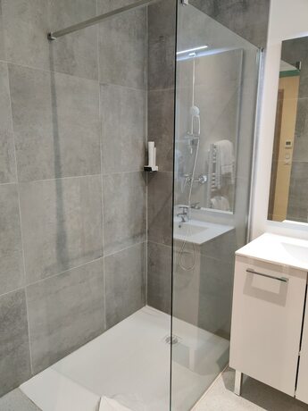 Imagen general del H&ocirc;tel de la Tour. Foto 4