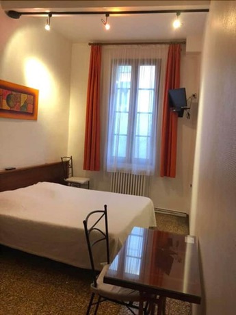 Imagen de la habitación del H&ocirc;tel des Etuves. Foto 11