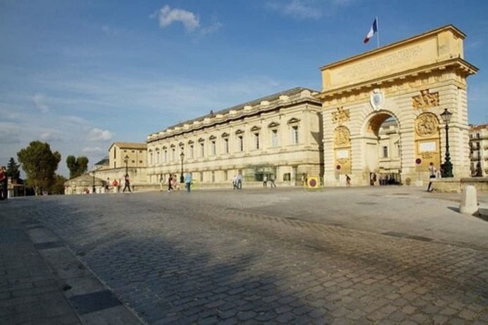 Imagen general del H&ocirc;tel des Etuves. Foto 6
