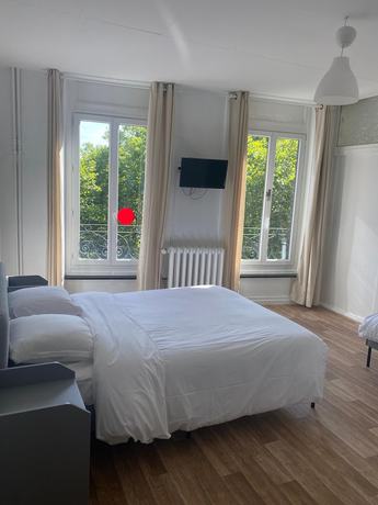 Imagen de la habitación del H&ocirc;tel du Centre, Roubaix. Foto 3