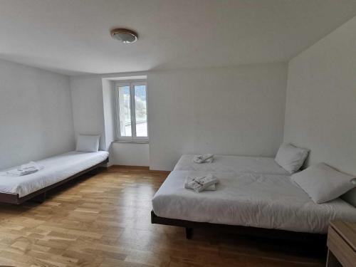 Imagen general del H&ocirc;tel du Cr&ecirc;t de l\'Anneau. Foto 11