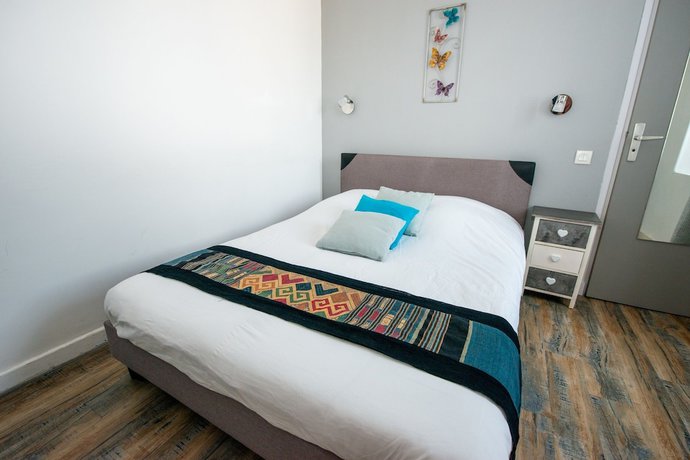 Imagen de la habitación del H&ocirc;tel du Levant, Castellane. Foto 7