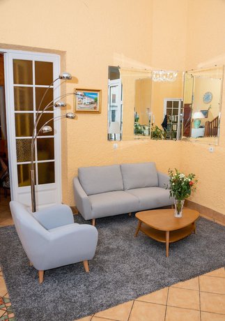 Imagen del bar/restaurante del H&ocirc;tel du Levant, Castellane. Foto 2